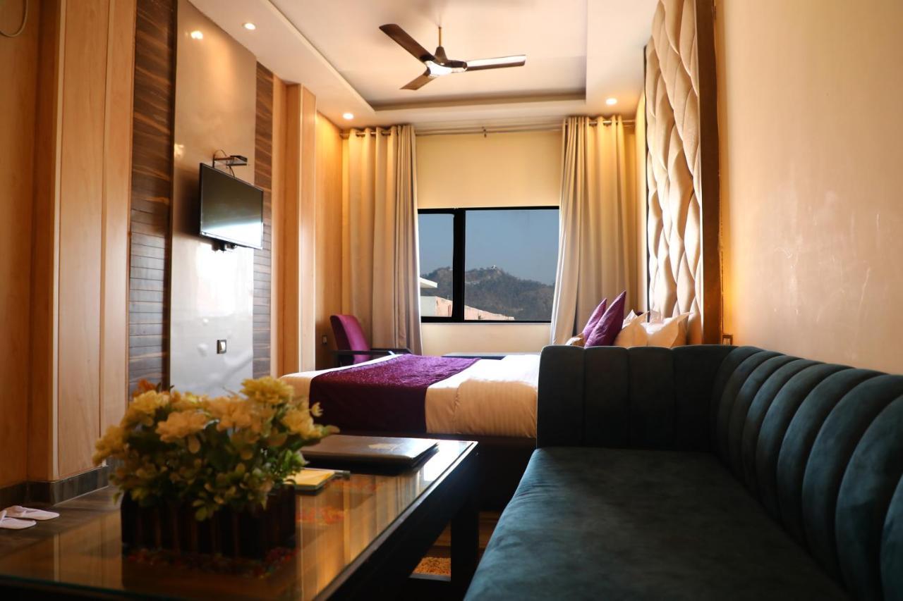 Perfectstayz Premium @Harkipauri Road Haridwār Exterior foto